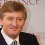 Найбагатший українець Рінат Ахметов передасть свій медіаконцерн державі