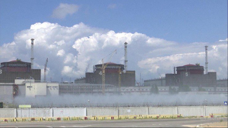 Россияне обстреляли атомную станцию.  Национальное агентство по атомной энергии об угрозе Польше