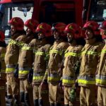 Сирены в пожарных частях.  Пожарные почтили память погибшего в аварии коллегу минутой молчания