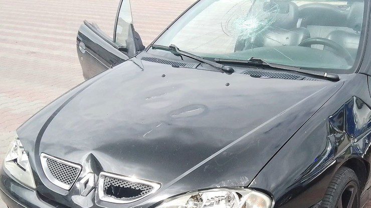 Люблинское воеводство.  36-летний разбил автомобиль, потому что не достал яичницу.  Необычное вмешательство полиции