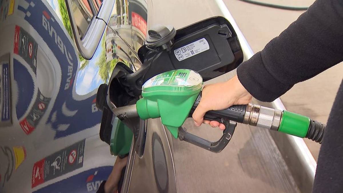 Заборона продажу алкоголю на АЗС.  Останні новини