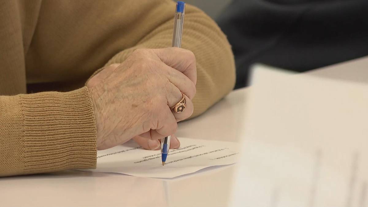 ZUS має хорошу новину для тих, хто працює до 1999 року, можлива вища пенсія